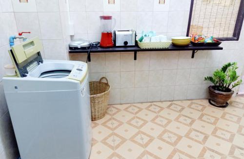 Hat Yai House | whole house for 6 guests 3 beds