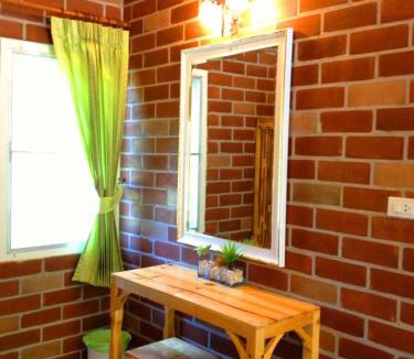 Suan Phueng Resort | Theerama Cottage