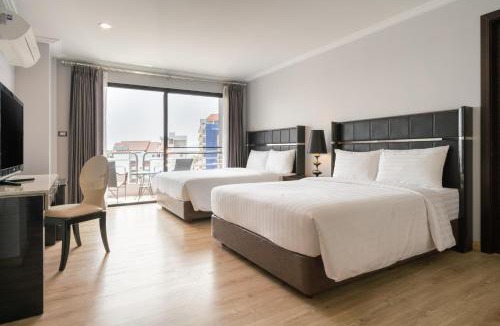 Pratumnak Hill Hotel | Sirin Exclusive Hotel and Residence