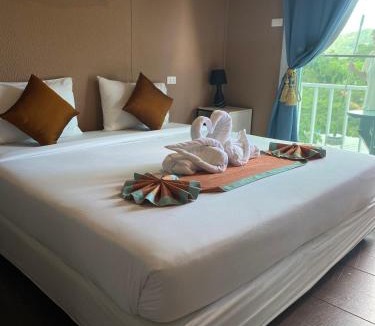 Ko Phi Phi Cabin | Uphill Cottage