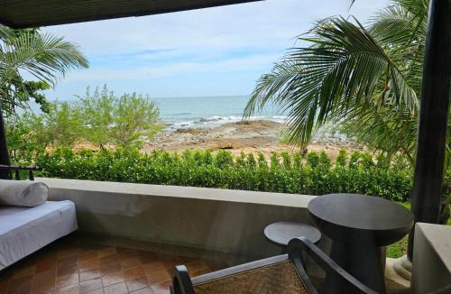 Rayong Hotel | Samed Tamarind Beach Resort