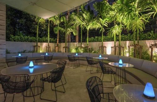 Ploenchit Hotel | DoubleTree by Hilton Bangkok Ploenchit