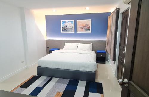 Bangkok Noi Hotel | Poonsuk Place Hotel