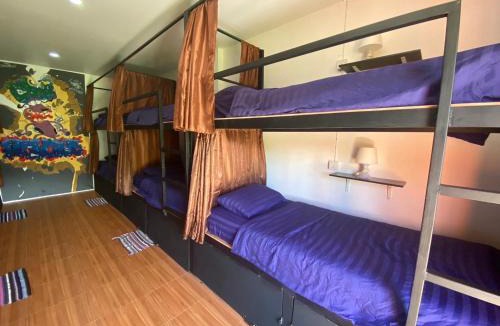 Pai House | Pai circus hostel