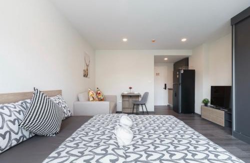 Bang Lamphu Lang Apartment | Sathon-Charoen Nakhon Condo