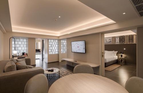 Dusit Hotel | YANH Ratchawat Hotel