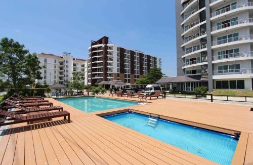 Bang Sao Thong Hotel | The Leisure Hotel