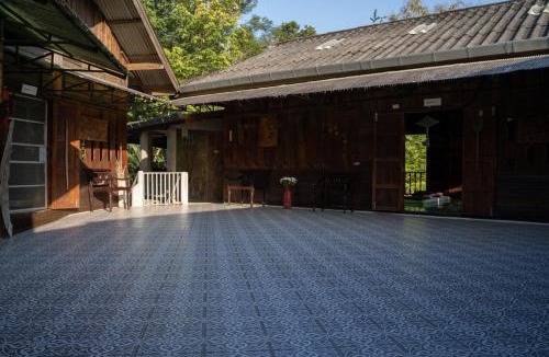 Chiang Dao House | Art House at Chiangdao - StarHouse