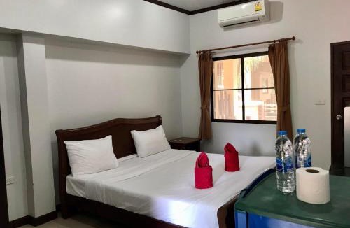 Lamai City Center Hotel | TandT House