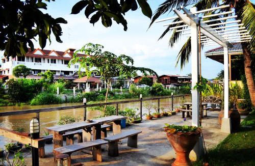 Ayutthaya House | บ้านชมจันทร์
