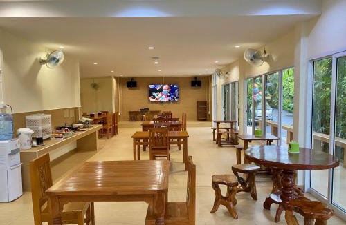 Uttaradit Resort | Baan Suan Palm Resort