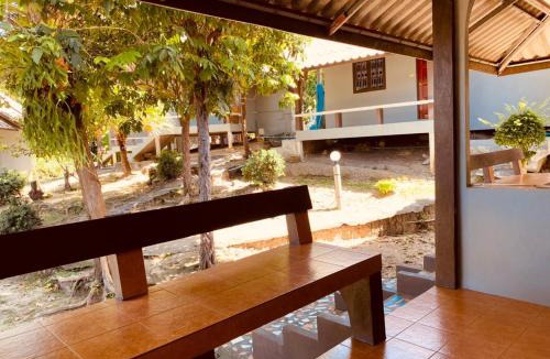 Haad Rin Resort | Phupha Bungalow Haad Rin