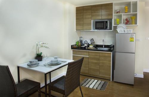 Saen Suk Apartment | BBG Seaside Luxurious Service Apartment