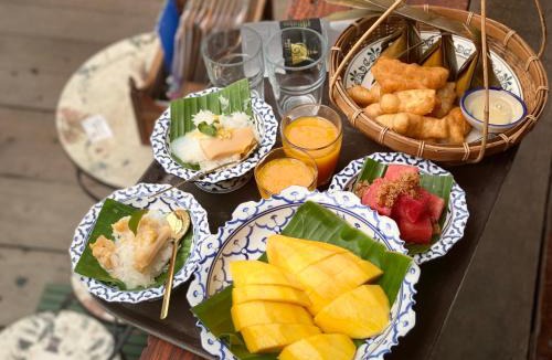 Phu Khao Thong Resort | Ayutthaya retreat