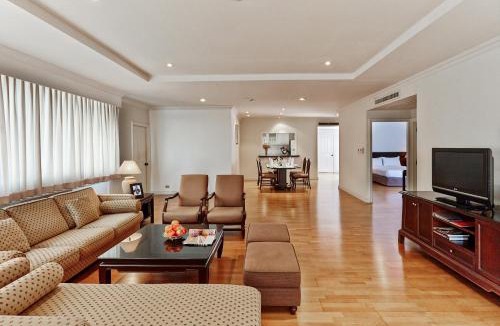 Nonthaburi Hotel | Riverine Place Hotel and Residence