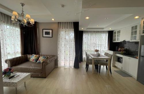 Saen Suk Apartment | Exclusive Garden View 1 bedroom suite @Patio Bangsaen