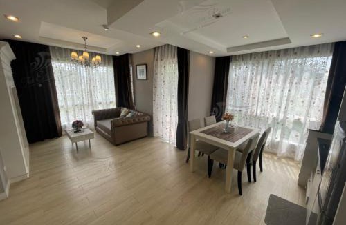 Saen Suk Apartment | Exclusive Garden View 1 bedroom suite @Patio Bangsaen
