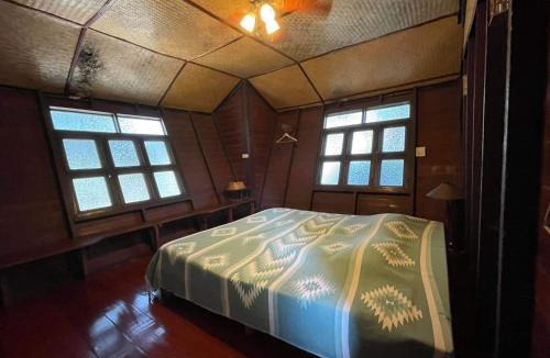 Lampang House | จำค่า ชาเลท์ บ้านพักสวนเกษตร (Jumka Chalet - Home and Farm Stay)