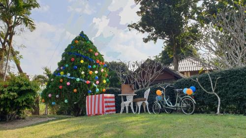 Lampang House | จำค่า ชาเลท์ บ้านพักสวนเกษตร (Jumka Chalet - Home and Farm Stay)