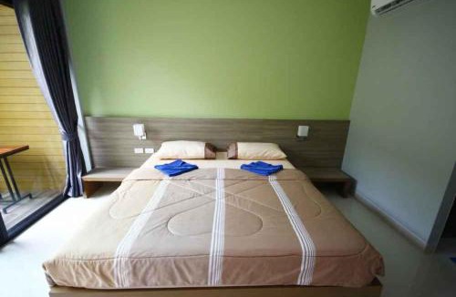 Thep Kasattri Hotel | Phumi Resort
