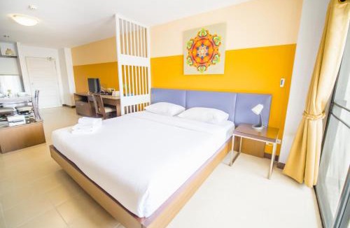 Ratchadaphisek Apartment | Sitara Place Serviced Apartment & Hotel