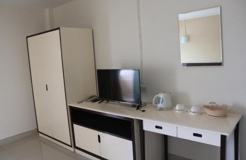 Bangkok Apartment | Ladapan Mansion