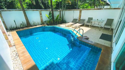 North Pattaya Villa | Hidden Palm Pool Villas