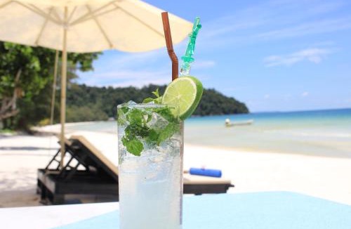 Koh Rong Hotel | Scarlet Sails Resort