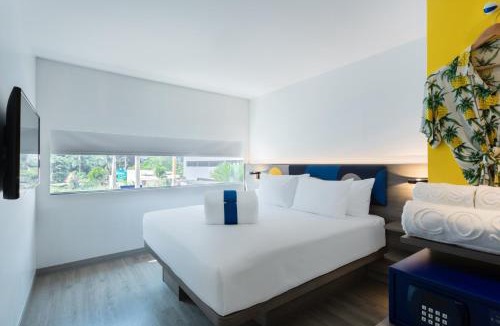North Pattaya Hotel | COSI Pattaya Wong Amat Beach