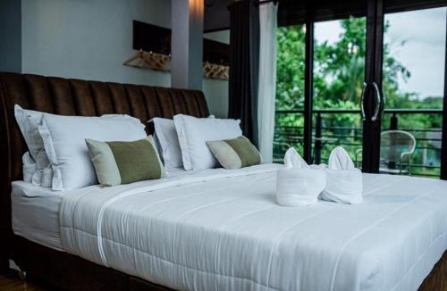 Trat House | Canvas Family Home