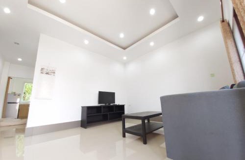 Vientiane Apartment | Bamboo Castle Apartment