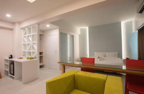 Songkhla Hotel | โรงแรมโกลว์ รัตนา เพลส