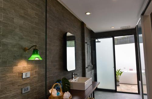 Thap Sakae Resort | Tungtong Beach Villas