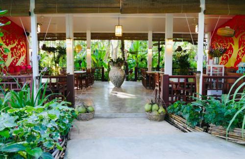 Mae Rim Resort | Monoceros Resort