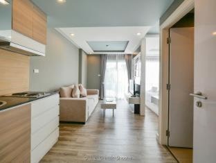 Noen Phra Hotel | Wisdom Hotel & Residence