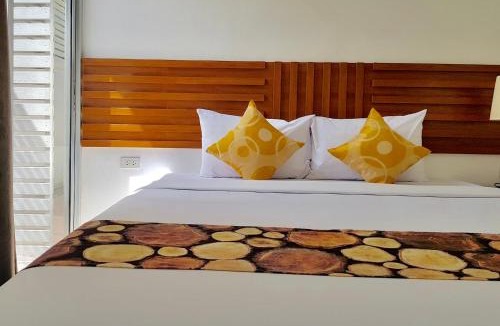 Lat Yao Hotel | Paholyothin Park Place