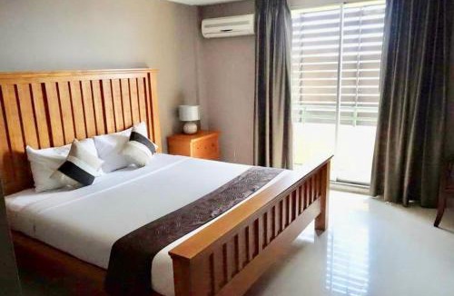 Lat Yao Hotel | Paholyothin Park Place