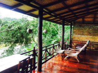 Ban Xieng Lom Resort | Lao Spirit Resort