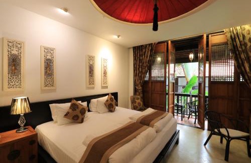 Mueang Kao Resort | Tharaburi Resort