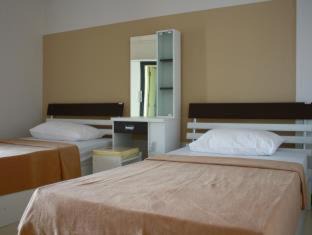 Sing Buri Hotel | Baanbudsarin Apartment
