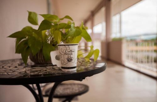 Chiang Kham Hotel | Chiangkham Grand Villa - SHA Certified