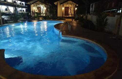 Tha Sung House | SUNRAY Guesthouse สุนันท์บ้านพักริมคลอง