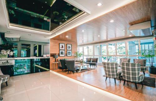 Saen Suk Apartment | Sweet Seaview flr6 with toproop pool flr7 at The BluX Bangsaen