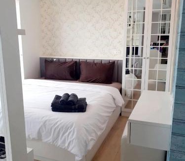 Saen Suk Apartment | Cozy near beach 200m with toproof pool at Patio Bangsaen