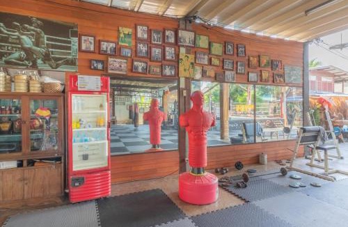Taling Chan House | Sor Vorapin Muay Thai Home
