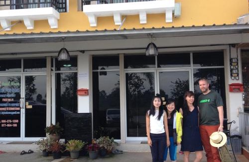 Phunphin House | JC Guesthouse @ Suratthani Airport