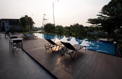 Chanthanimit Hotel | Riverawan Hotel