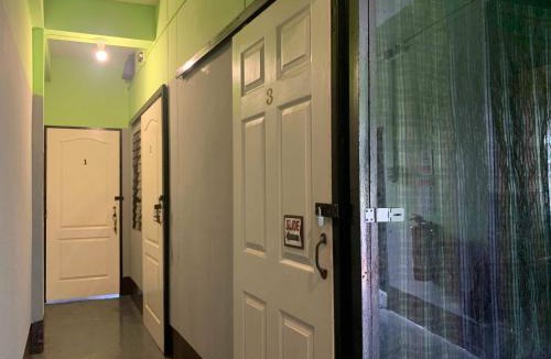 Old City Hostel | J Giant Hostel