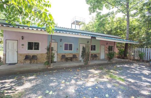 Lam Plai Mat Hotel | Greenhouse resort