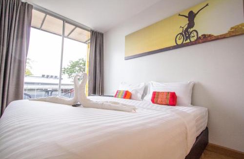 Buriram Hostel | Ducati Bike Box Hotel